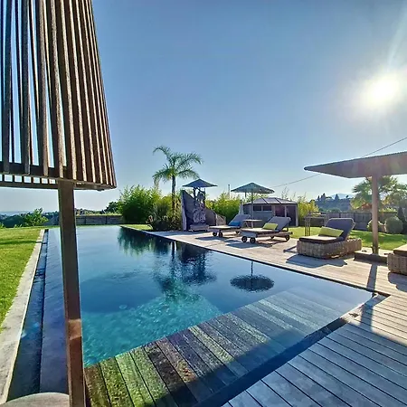 Contemporary With Views Of Cap D'antibes