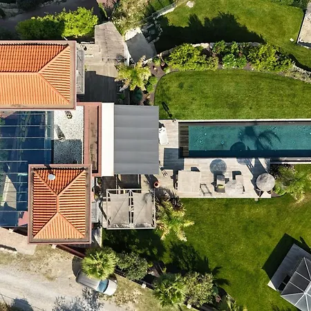 Contemporary With Views Of Cap D'antibes Nyaraló *