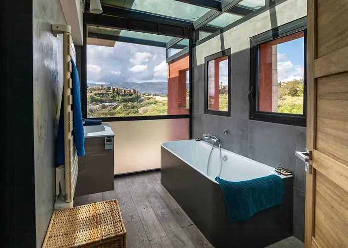 Prázdninový dům Contemporary With Views Of Cap D'antibes Nice