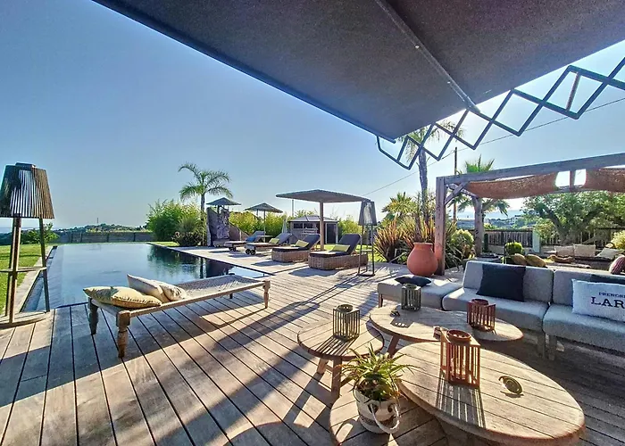 Contemporary With Views Of Cap D'antibes